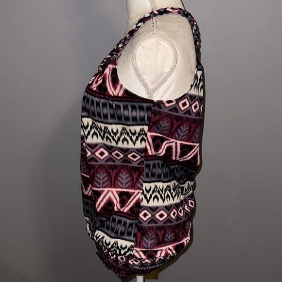 Piper & Blue Tank Top! - Picture 5 of 13